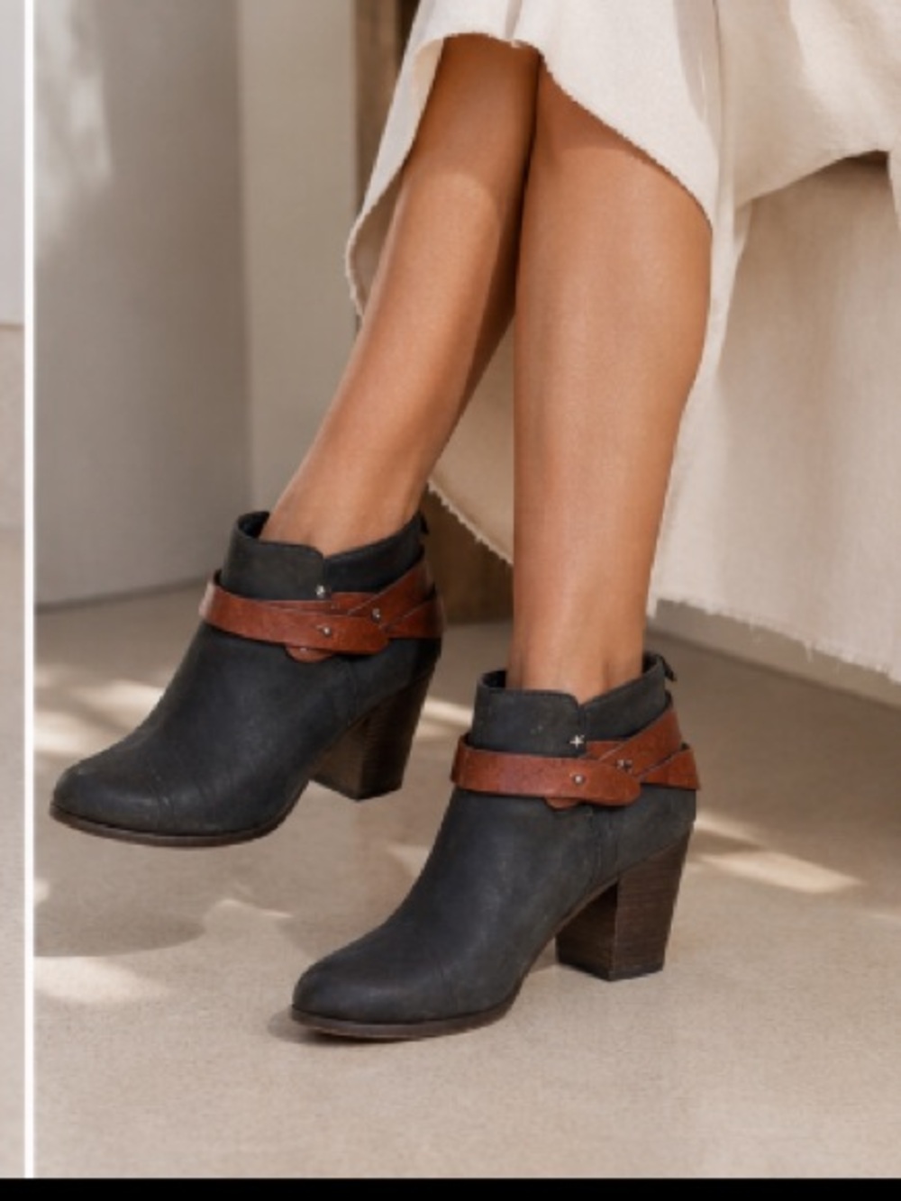 Rag & Bone Harrow Leather Ankle Booties Black Brown  Made in Italy